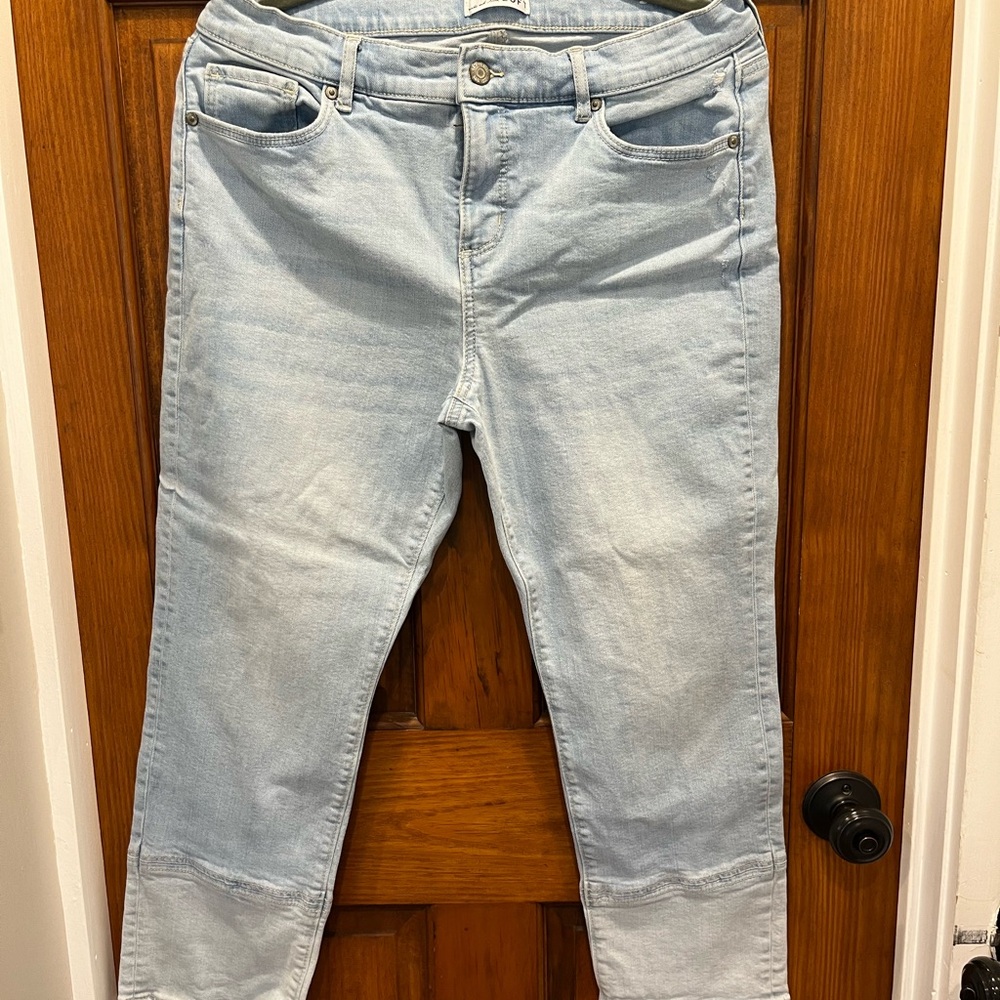 LOFT Light Wash Women's Ankle Jeans